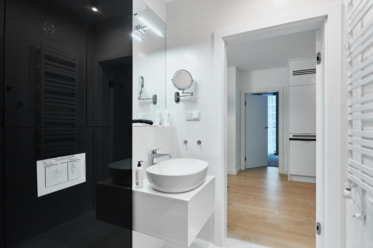 Wave Family Apartment - Sea View Miedzyzdroje Ngoại thất bức ảnh