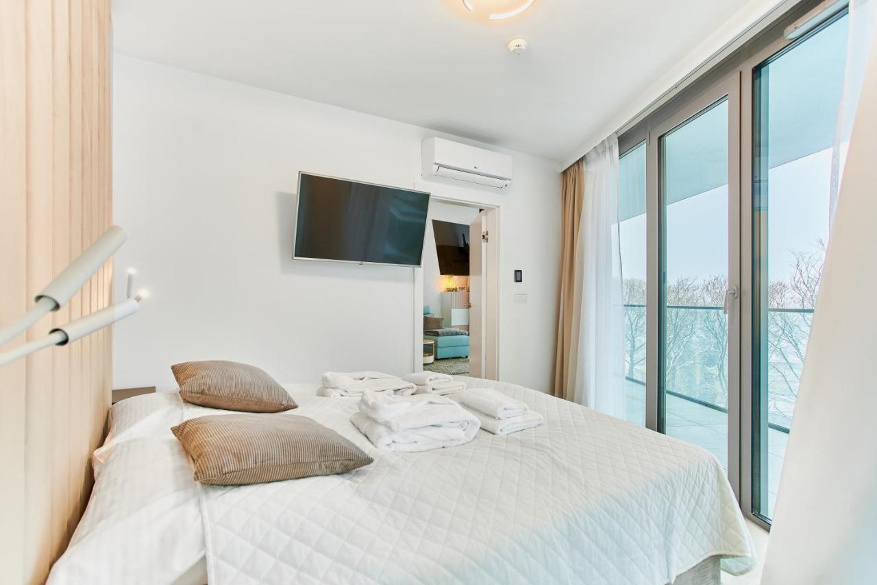 Wave Family Apartment - Sea View Miedzyzdroje Ngoại thất bức ảnh